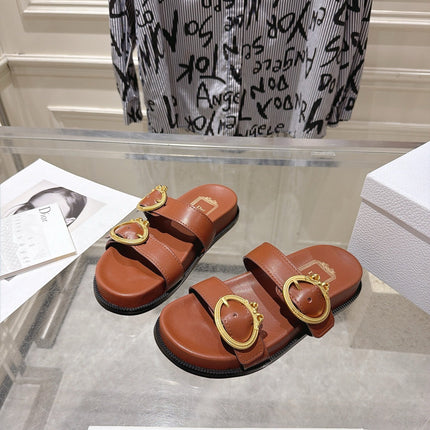 DIOR 26S MEDAILLON BUCKLE SLIDE IN BROWN CALFSKIN