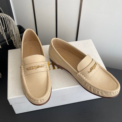 CHLOÉ 26S LOAFERS IN BEIGE CALFSKIN