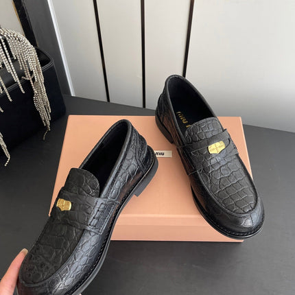MIUMIU 26S PENNY LOAFERS IN BLACK CALFSKIN CROCODILE EMBOSSING