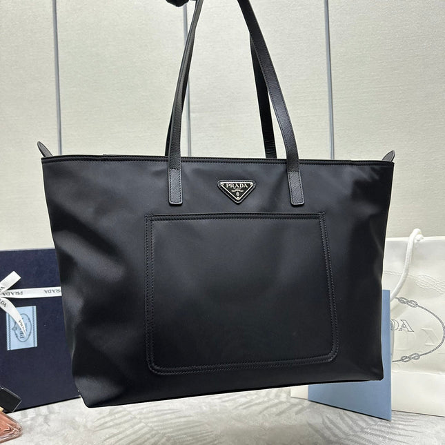 PRADA 26S TOTE BAG 35 IN BLACK NYLON