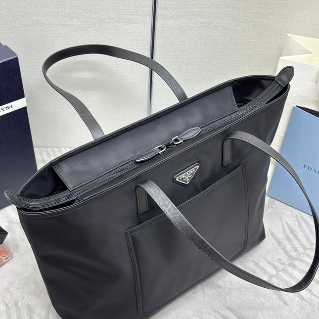 PRADA 26S TOTE BAG 35 IN BLACK NYLON
