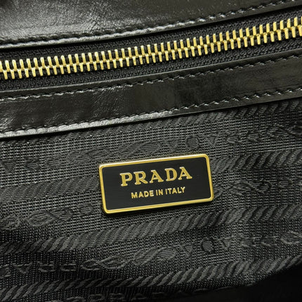 TOTE BAG 39 IN BLACK SMOOTH CALFSKIN