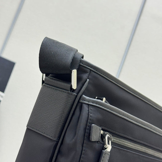 PRADA 26S HANDBAG 31 IN BLACK FABRIC
