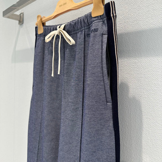 MIUMIU STRAIGHT-LEG PANTS STYLE 556
