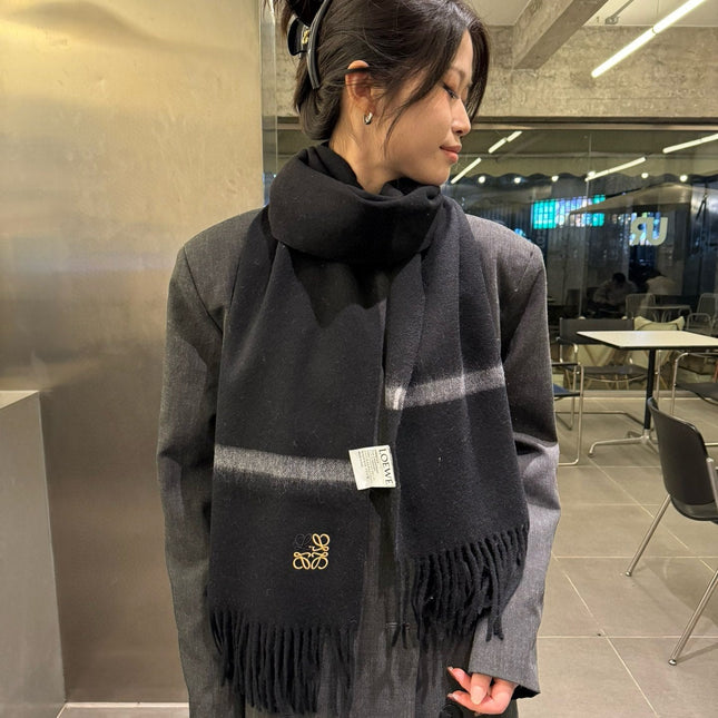 LOEWE 26S SCARF 180 IN CASHMERE 489750