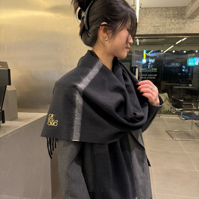 LOEWE 26S SCARF 180 IN CASHMERE 489750