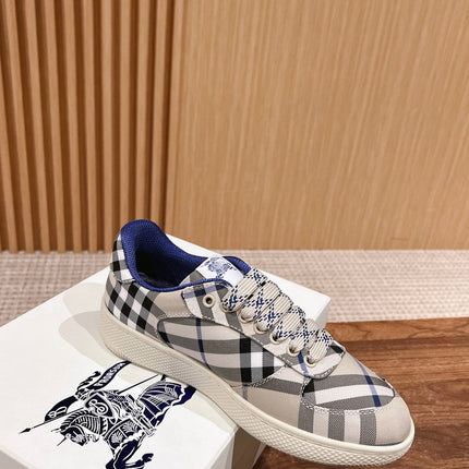 BURBERRY 26S SNEAKERS IN LIGHT CREAM CANVAS PLAID