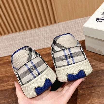 BURBERRY 26S SNEAKERS IN LIGHT CREAM CANVAS PLAID