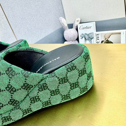 WEDGE SANDALS IN GREEN MONOGRAM JACQUARD FABRIC