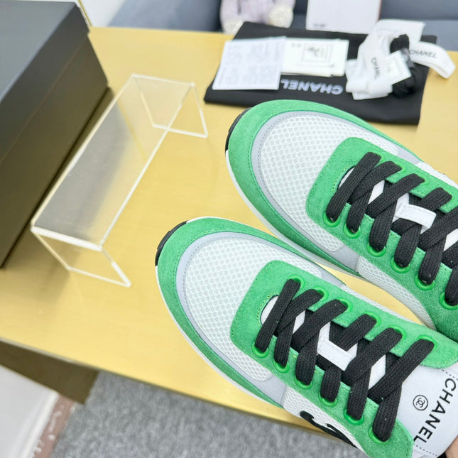 CLASSIC TRAINER IN GREEN MIX WHITE MERCERIZED VELVET