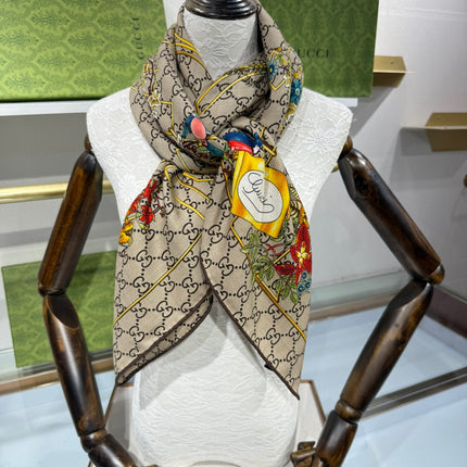 GUCCI 25S SCARF 140 IN CASHMERE 636341