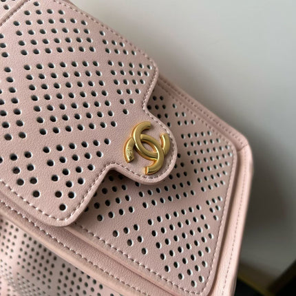 CHANEL 26S HOBO BAG 22 IN LIGHT PINK PERFORATED CALFSKIN GOLD HARDWARE