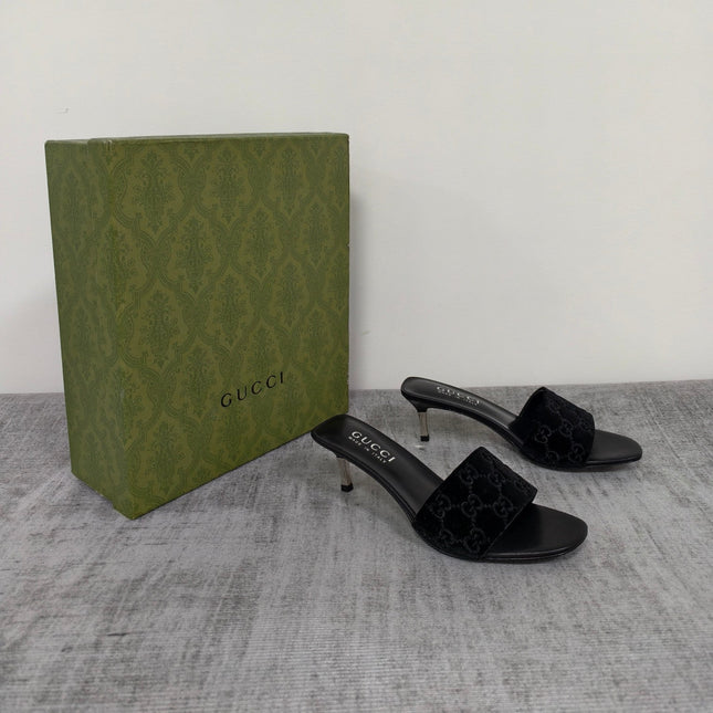GUCCI 26S MULE SANDALS 55MM IN BLACK VELVET GG EMBOSSED