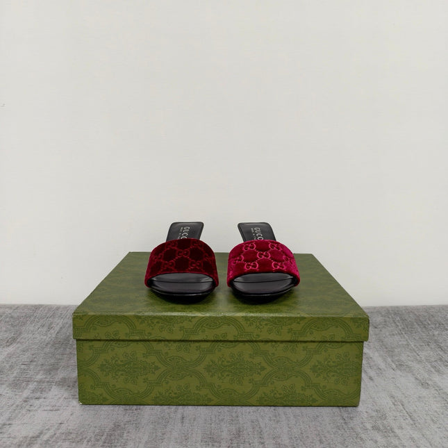 GUCCI 26S MULE SANDALS 55MM IN DARK RED VELVET GG EMBOSSED