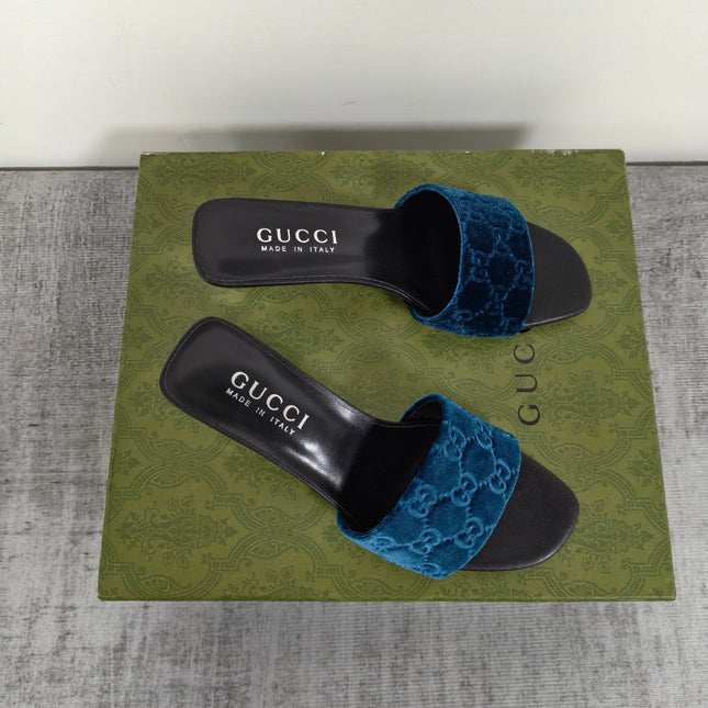 GUCCI 26S MULE SANDALS 55MM IN ROYAL BLUE VELVET GG EMBOSSED