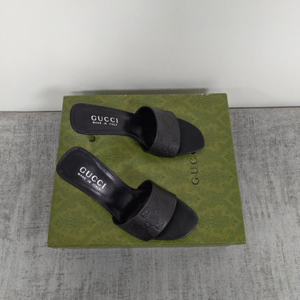 GUCCI 26S MULE SANDALS 85MM IN BLACK CALFSKIN GG EMBOSSED