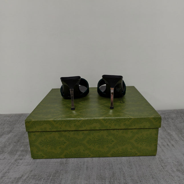 GUCCI 26S MULE SANDALS 85MM IN DARK GREEN VELVET GG EMBOSSED