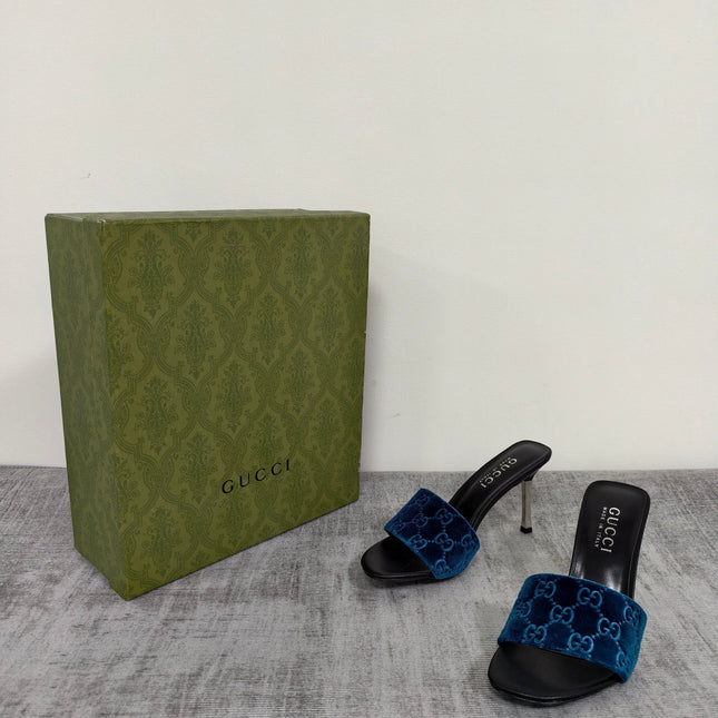 GUCCI 26S MULE SANDALS 85MM IN ROYAL BLUE VELVET GG EMBOSSED