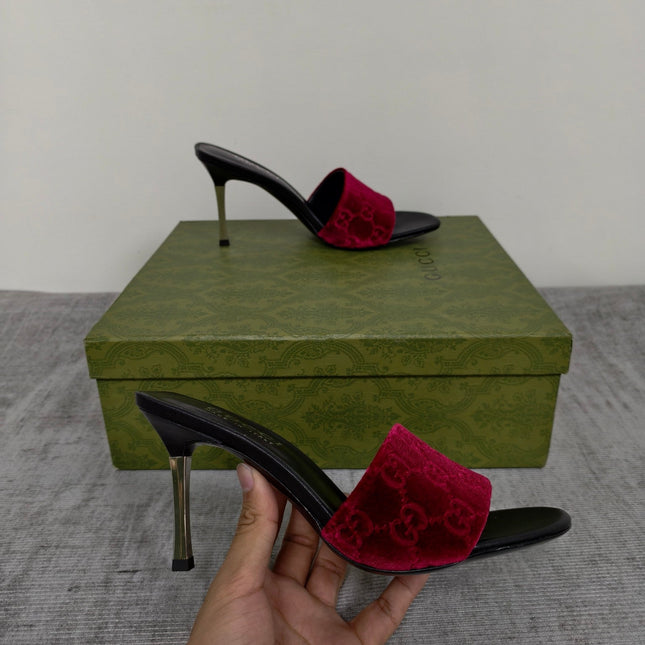 GUCCI 26S MULE SANDALS 110MM IN BURGUNDY RED VELVET GG EMBOSSED