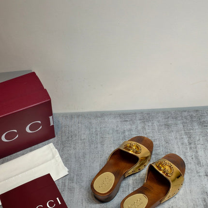 GUCCI 26S PLATFORM MULES IN GOLD CALFSKIN GOLD HARDWARE