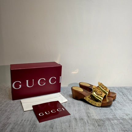 GUCCI 26S PLATFORM MULES IN GOLD CALFSKIN GOLD HARDWARE