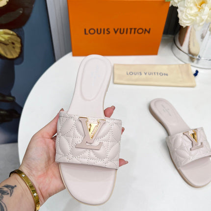 LV 26S MARE FLAT MULES IN ASH BEIGE CALFSKIN