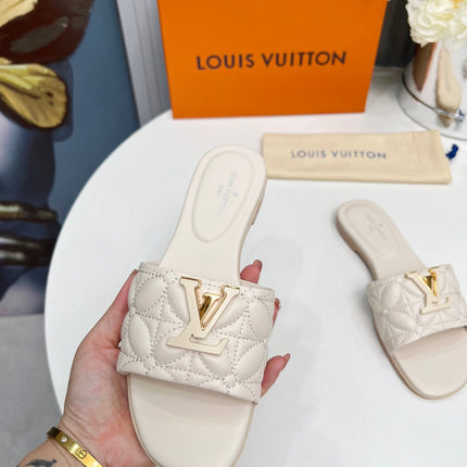 LV 26S MARE FLAT MULES IN IVORY BEIGE CALFSKIN