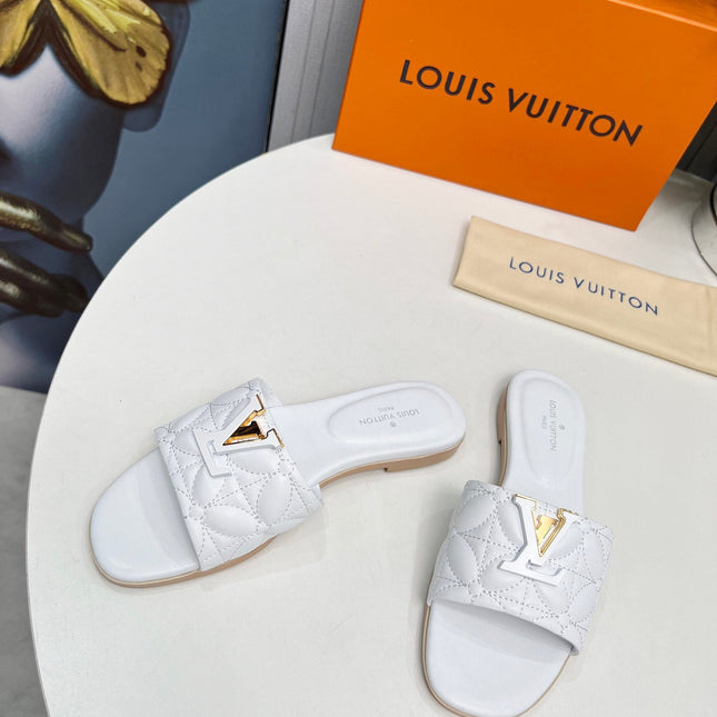 LV 26S MARE FLAT MULES IN WHITE CALFSKIN