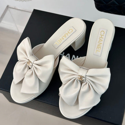 Double CC Big Bow High Heels Sheepskin White