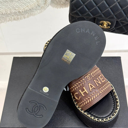 THICK SOLE WEDGE SLIPPERS IN CHOCOLATE BROWN CALFSKIN