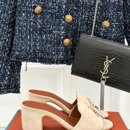 HIGH HEELS IN BEIGE SUEDE AND LAMBSKIN