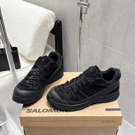 ALO 25S SALOMON AERO GLIDE 3 IN BLACK SUEDE