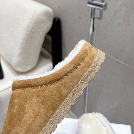 ALO 25S BIRKENSTOCK CLOGS IN BROWN SUEDE AND WHITE WOOL