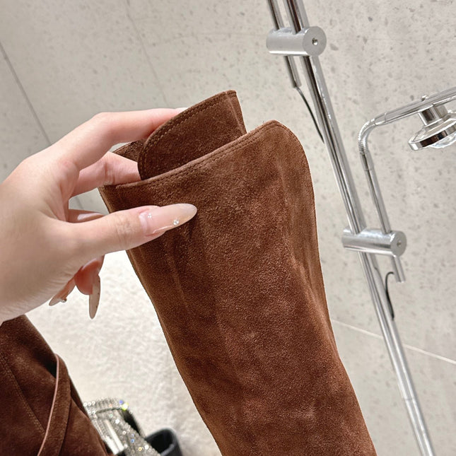 YSL 26S JANIS KNEE-HIGH BOOTS 90 MM IN BROWN SUEDE