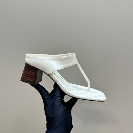 MARELLA THONG IN WHITE CREAM LEATHER WITH SIGNATURE INTRECCIATO INSOLE 55 MM