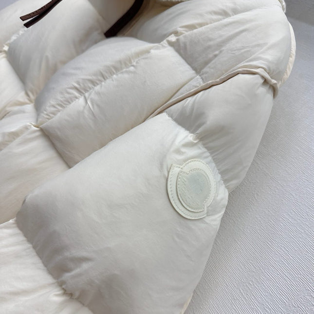 MONCLER 25S JACKET IN WHITE 090