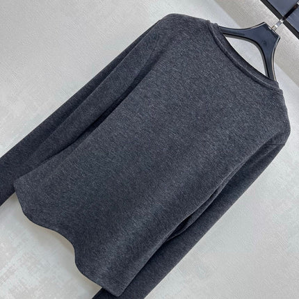 LOEWE 26S LONG-SLEEVE V-NECK T-SHIRT 657