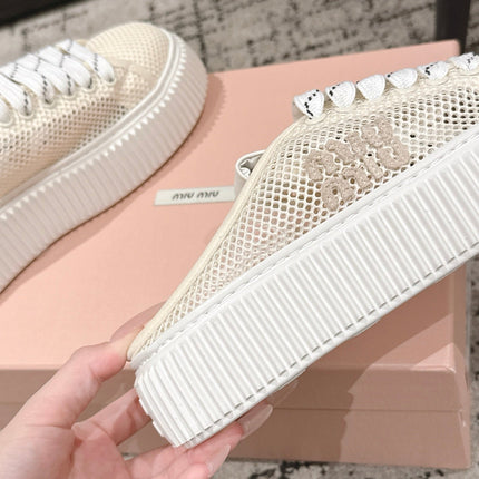 MIUMIU 26S SNEAKER MULES 45MM IN LIGHT BEIGE MESH