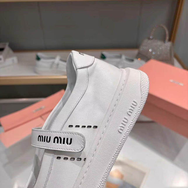 MIUMIU 26S MARY JANE BALLERINAS IN WHITE CALFSKIN