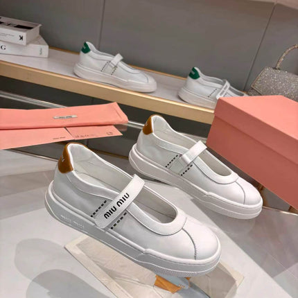 MIUMIU 26S MARY JANE BALLERINAS IN WHITE AND TAN BROWN CALFSKIN