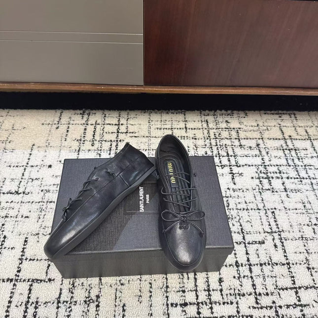 MIUMIU 26S LACE UP BOW LOAFERS IN BLACK CALFSKIN