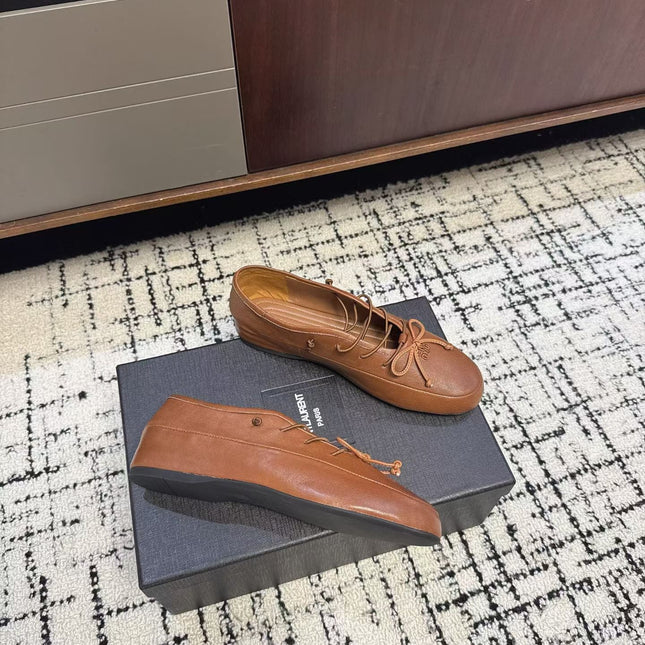 MIUMIU 26S LACE UP BOW LOAFERS IN CARAMEL BROWN CALFSKIN