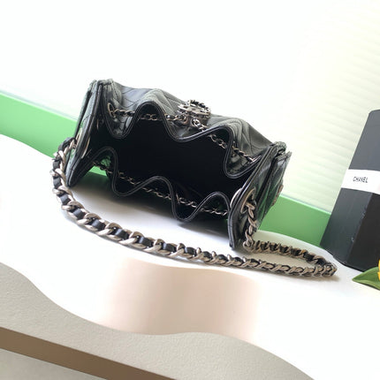 CHANEL 26S HOBO BAG 22 IN BLACK CALFSKIN