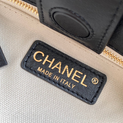 CHANEL 26S BUCKET SHOULDER BAG 26 IN BLACK CALFSKIN GOLD HARDWARE