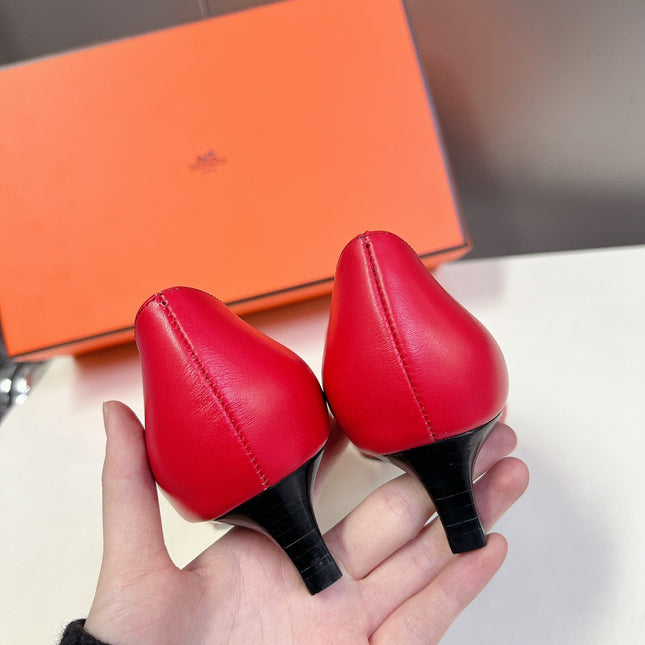 HM 26S MARY JANE POINTED TOE HEELS 40MM IN RED CALFSKIN KELLY BUCKLE