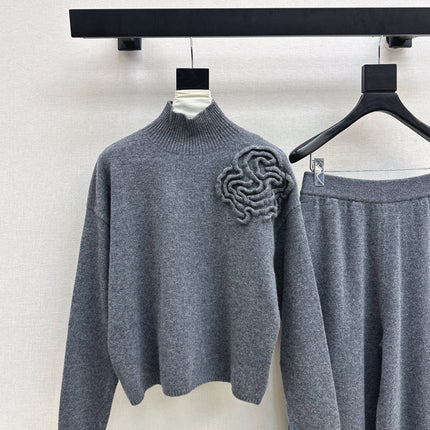 VALENTINO 26S SWEATER AND SKIRT SET STYLE 76