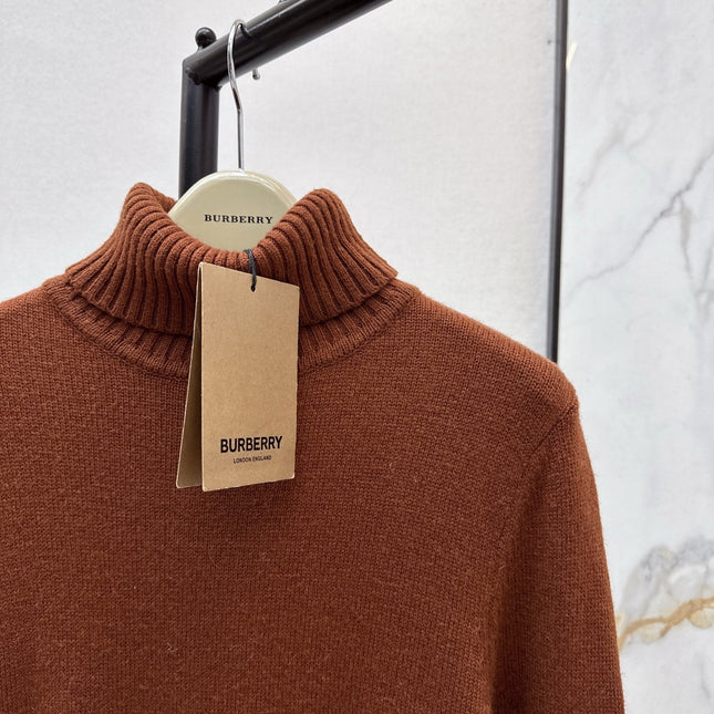 BURBERRY 26S TURTLENECK KNIT DRESS 420