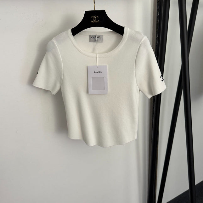 CHANEL 26S SHORT-SLEEVE SWEATER 991