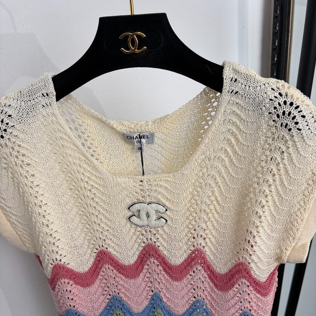 CHANEL 26S CUTOUT SHORT-SLEEVE KNIT TOP 1447