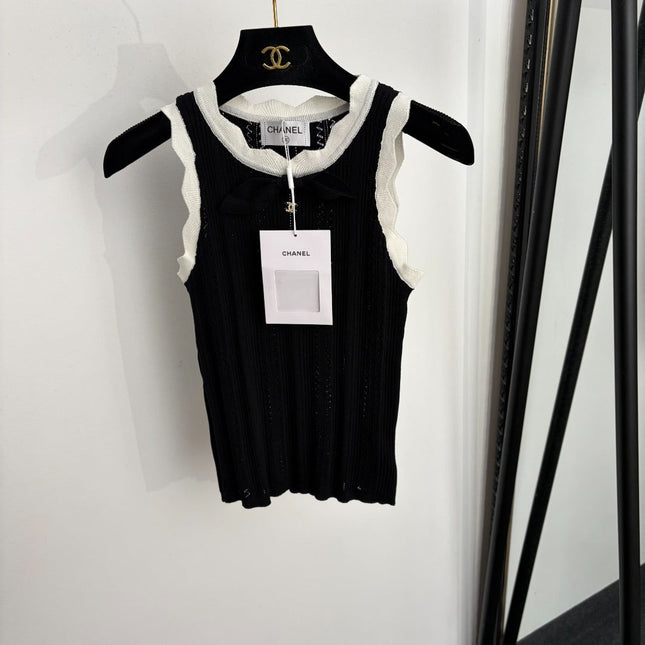 CHANEL 26S BOW-NECK KNITTED VEST 1374